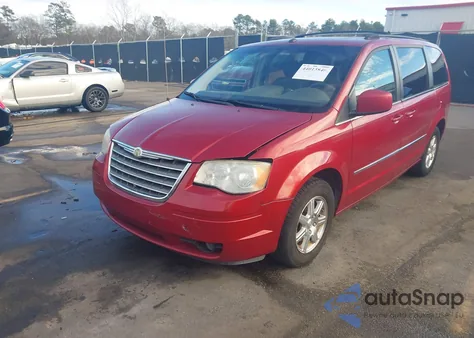 2009 Chrysler Town & Country Touring из США, поврежденный, VIN 2A8HR54X39R581552